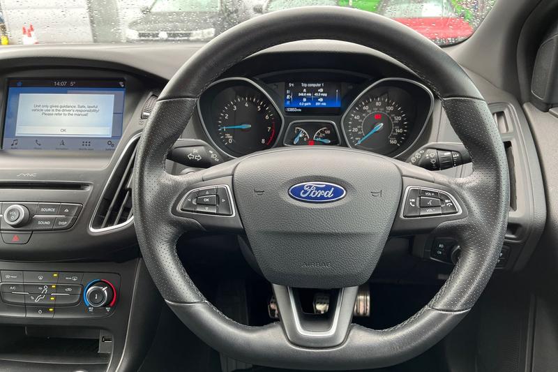 Used Ford Focus 2018 for sale - 77848739: Photo 12