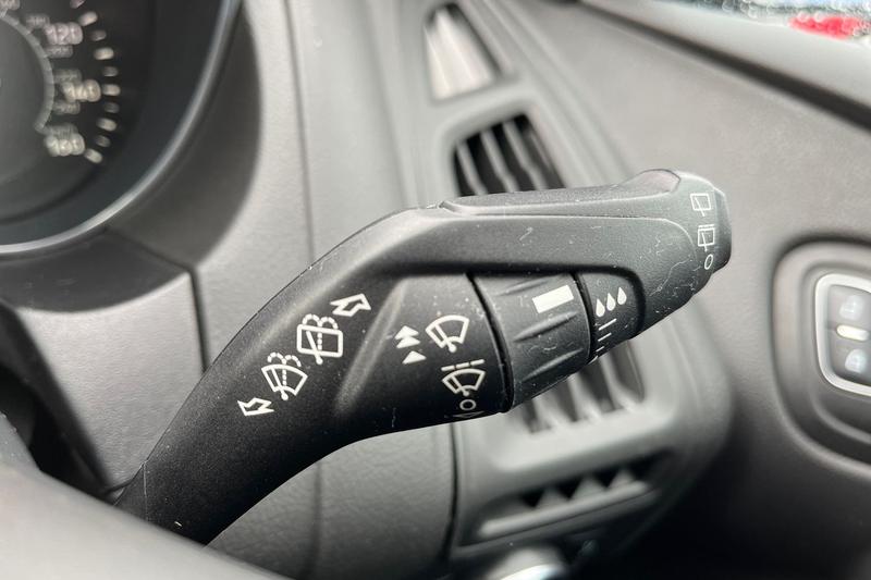 Used Ford Focus 2018 for sale - 77848739: Photo 15