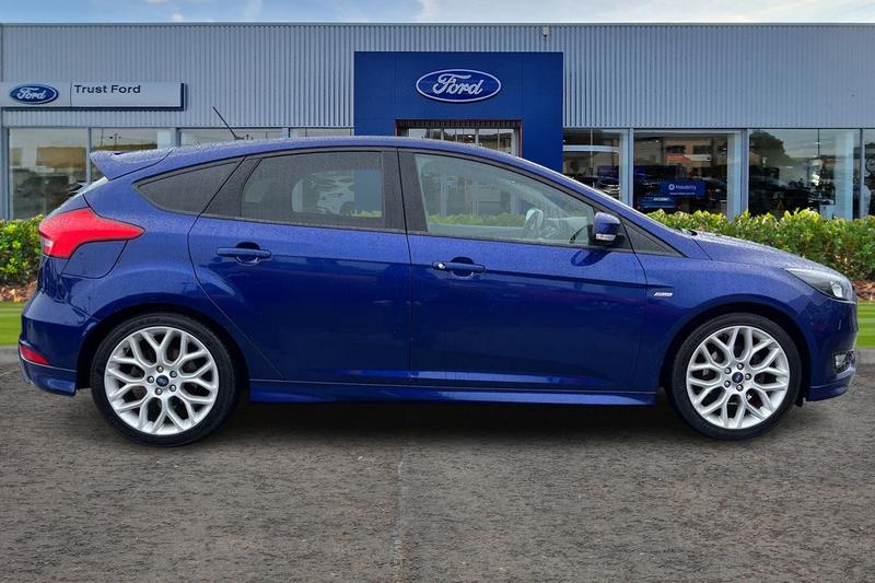 Used Ford Focus 2018 for sale - 77848739: Photo 3