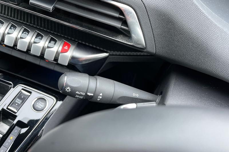 Used Peugeot 3008 2024 for sale - 77117382: Photo 14