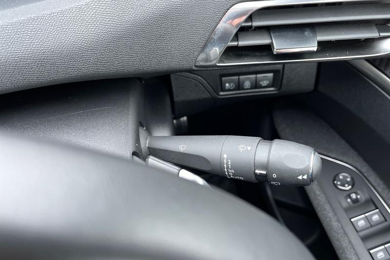 Used Peugeot 3008 2024 for sale - 77117382: Photo 15