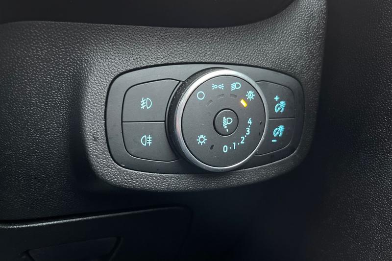 Used Ford Fiesta 2018 for sale - 77427221: Photo 26