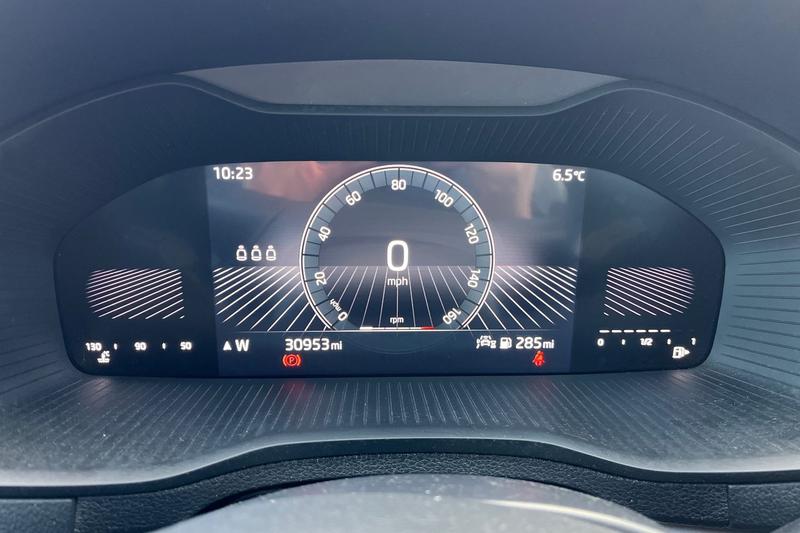 Used Skoda Karoq 2024 for sale - 77367648: Photo 13