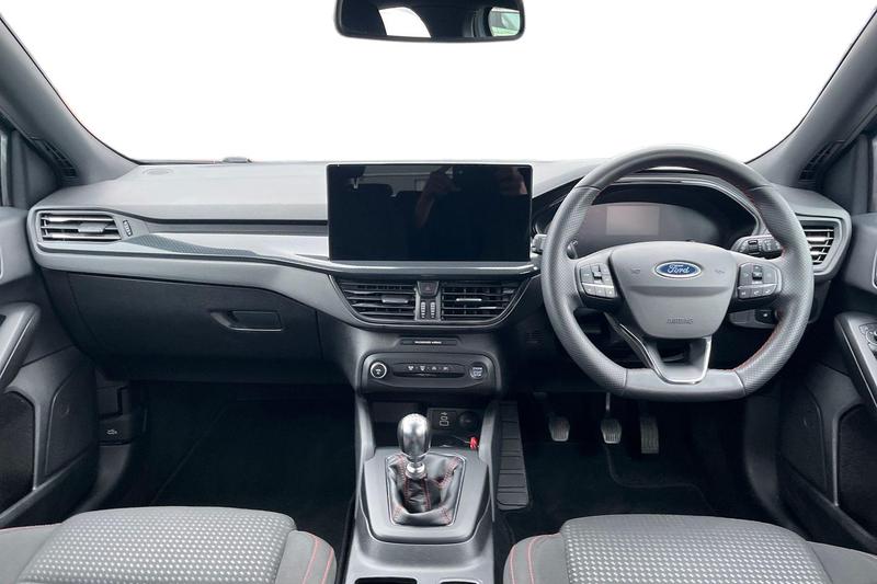 Used Ford Focus 2023 for sale - 76797045: Photo 10