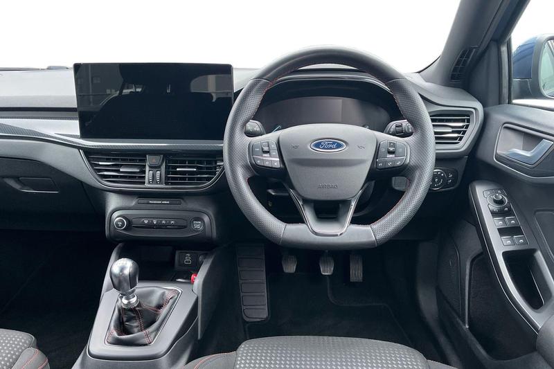 Used Ford Focus 2023 for sale - 76797045: Photo 11