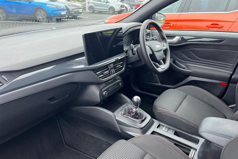 Used Ford Focus 2023 for sale - 76797045: Photo 18