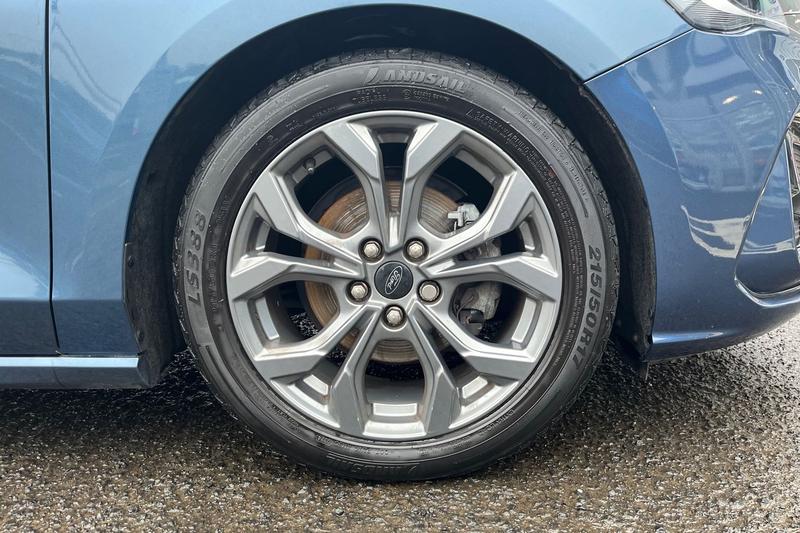 Used Ford Focus 2023 for sale - 76797045: Photo 8