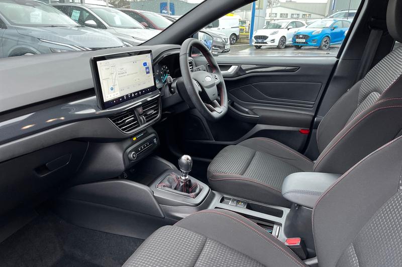 Used Ford Focus 2023 for sale - 77435520: Photo 18