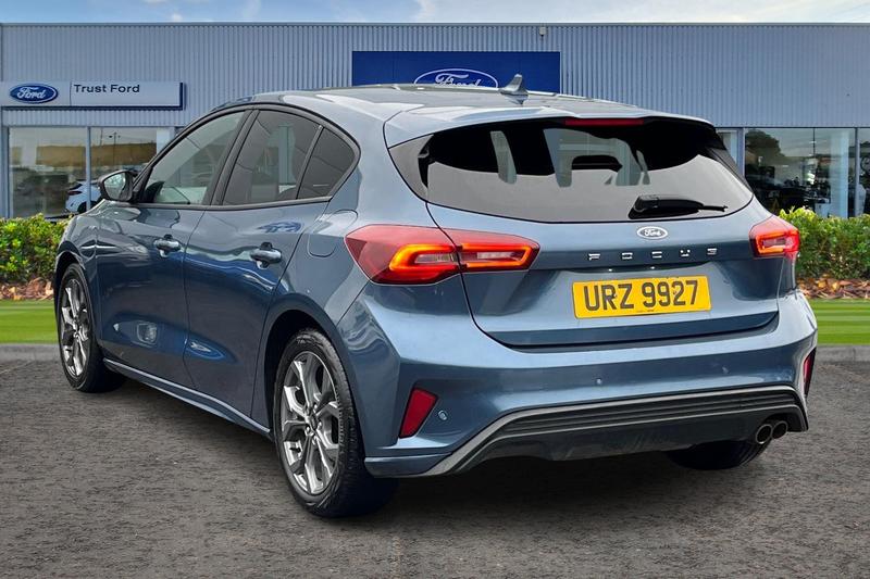 Used Ford Focus 2023 for sale - 77435520: Photo 2