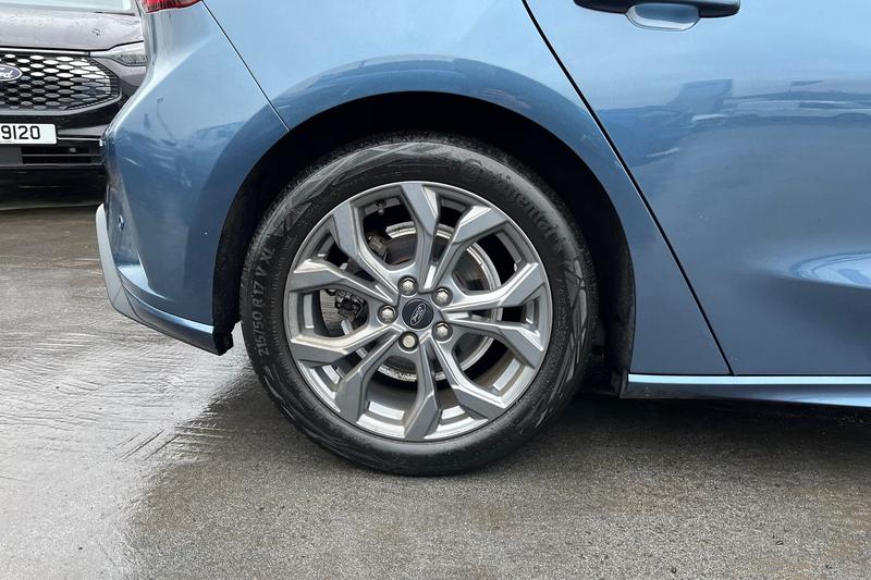 Used Ford Focus 2023 for sale - 77435520: Photo 8