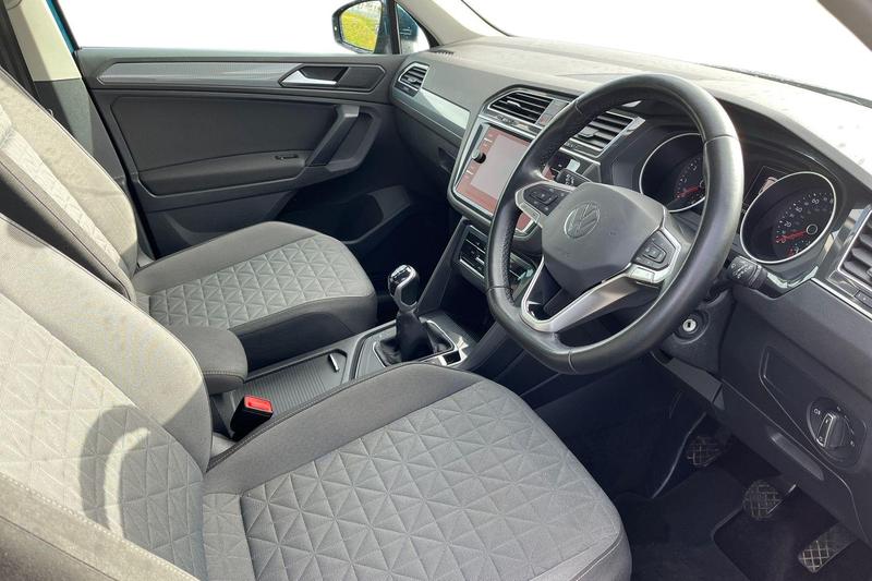 Used Volkswagen Tiguan 2021 for sale - 78015359: Photo 9