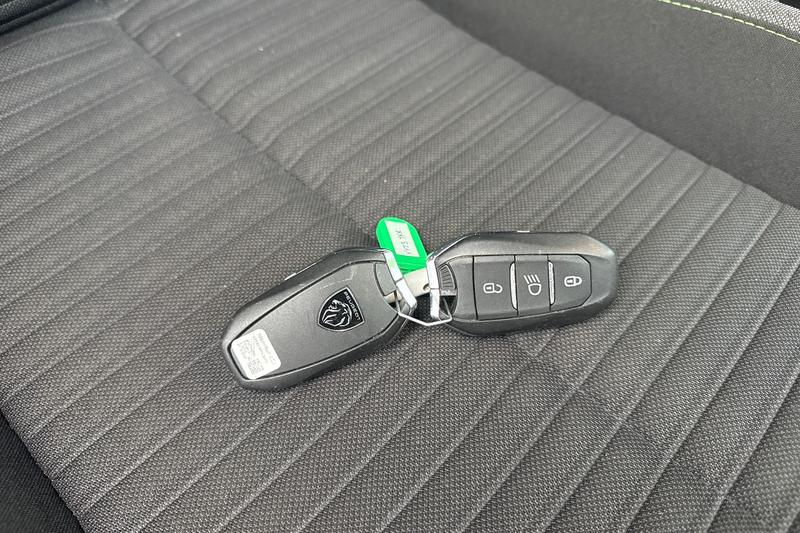 Used Peugeot 2008 2024 for sale - 75897931: Photo 35