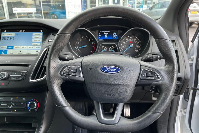 Used Ford Focus 2018 for sale - 77176399: Photo 12