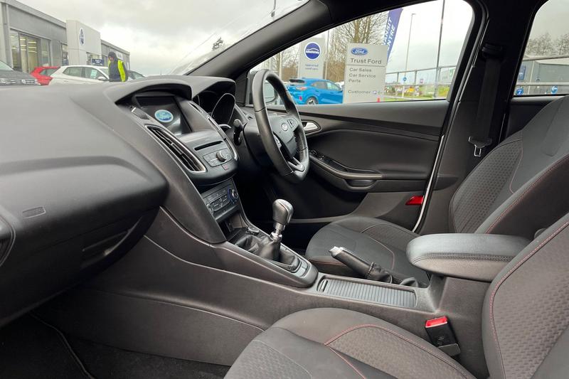 Used Ford Focus 2018 for sale - 77176399: Photo 18