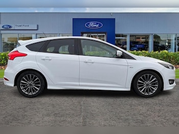 Used Ford Focus 2018 for sale - 77176399: Photo