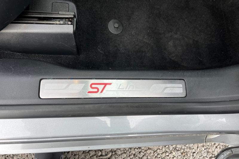 Used Ford Kuga 2022 for sale - 76168268: Photo 32