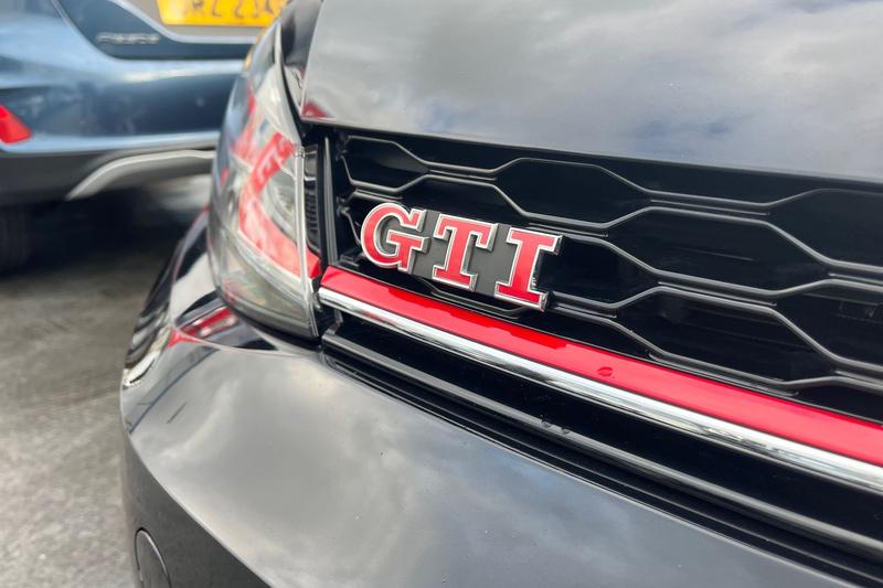 Used Volkswagen Golf 2019 for sale - 77301154: Photo 30