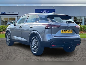 Used Nissan Qashqai 2023 for sale - 76056017: Photo