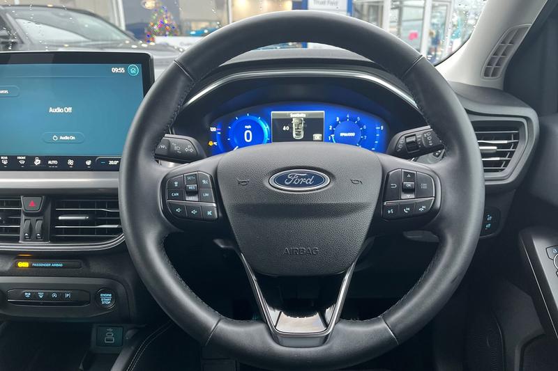 Used Ford Focus 2023 for sale - 76819192: Photo 12