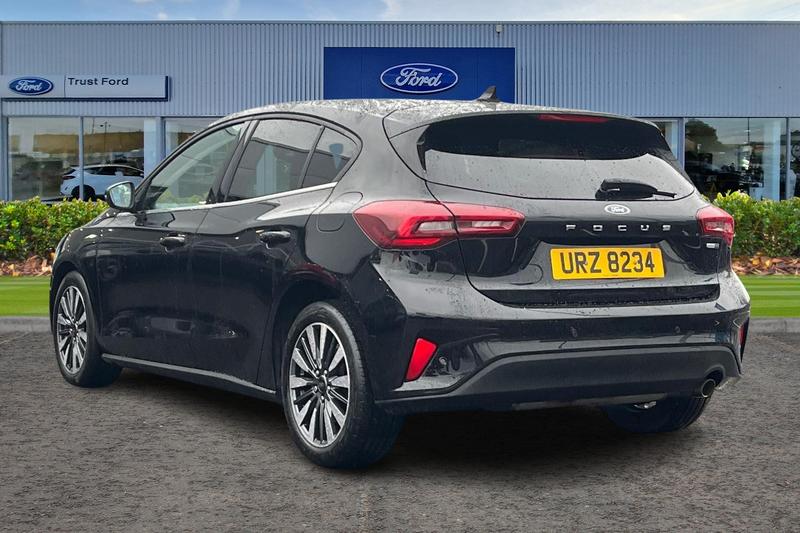 Used Ford Focus 2023 for sale - 76819192: Photo 2