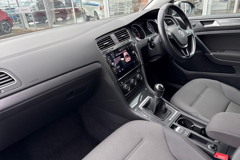 Used Volkswagen Golf 2019 for sale - 76154153: Photo 18