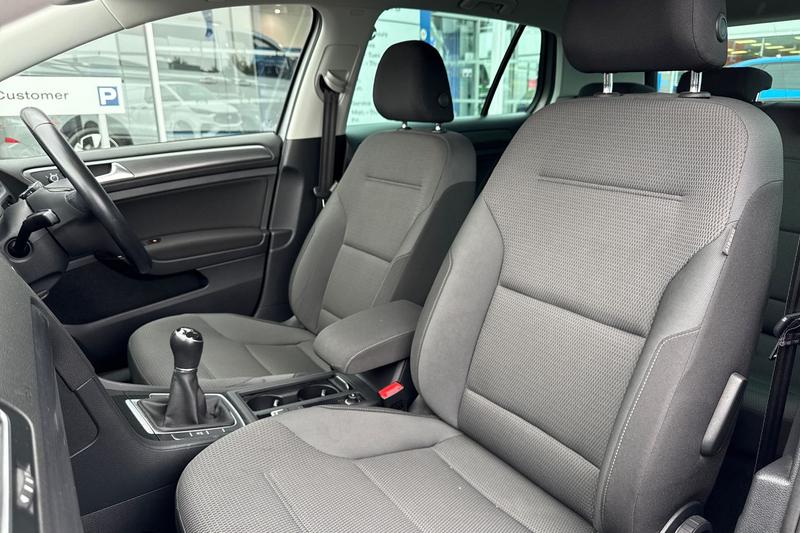 Used Volkswagen Golf 2019 for sale - 76154153: Photo 19