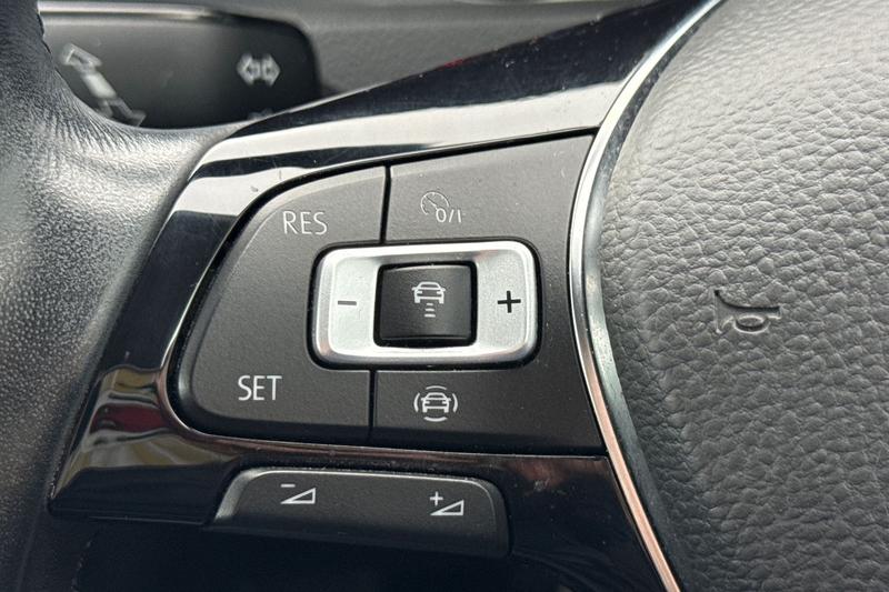 Used Volkswagen Golf 2019 for sale - 76154153: Photo 24