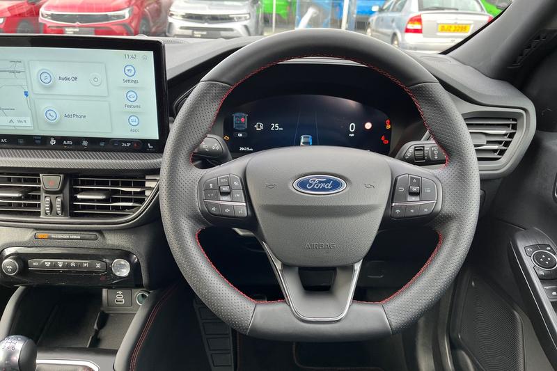 Used Ford Kuga 2025 for sale - 77641416: Photo 12