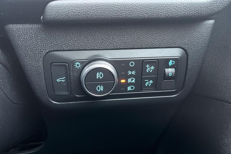 Used Ford Kuga 2020 for sale - 77152061: Photo 36