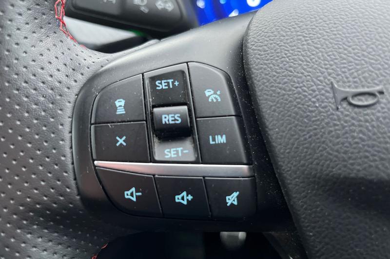 Used Ford Kuga 2020 for sale - 76539467: Photo 30