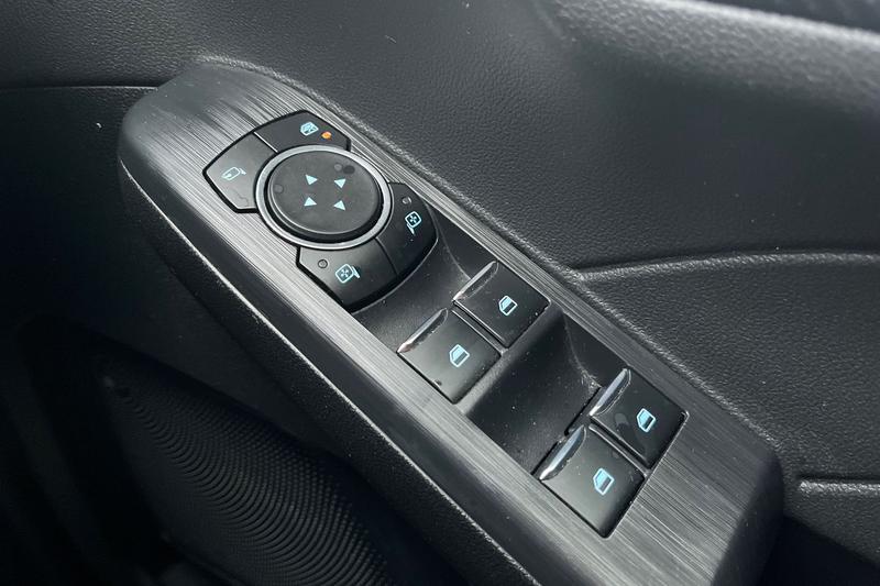 Used Ford Kuga 2025 for sale - 77653707: Photo 16