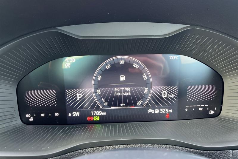 Used Skoda Karoq 2023 for sale - 77848746: Photo 13