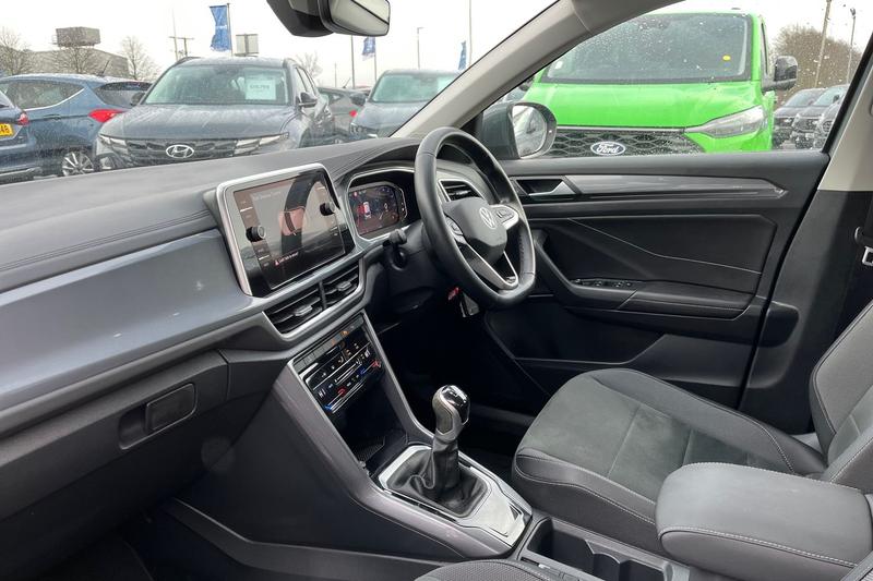 Used Volkswagen T-Roc 2023 for sale - 77412902: Photo 18