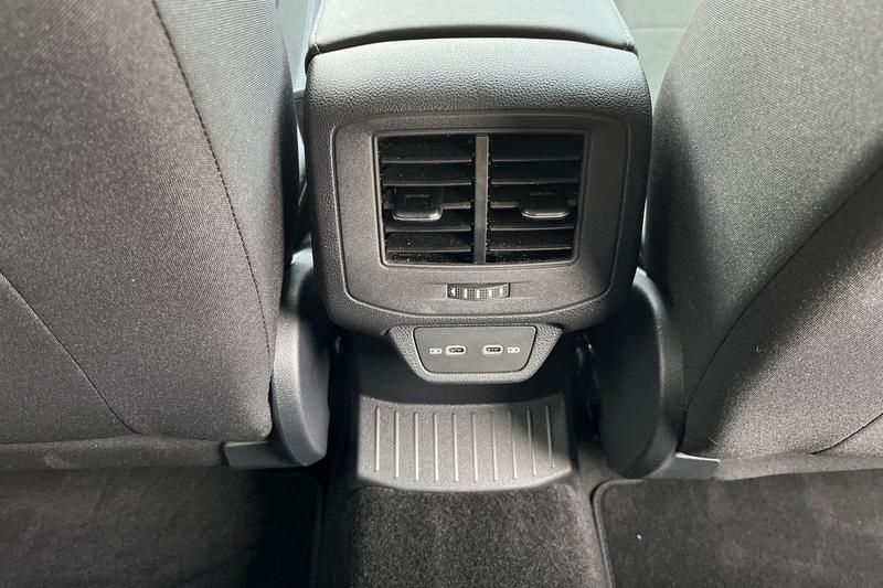 Used Volkswagen T-Roc 2023 for sale - 77412902: Photo 24