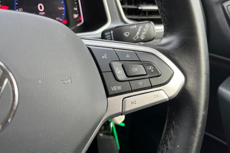 Used Volkswagen T-Roc 2023 for sale - 77412902: Photo 27