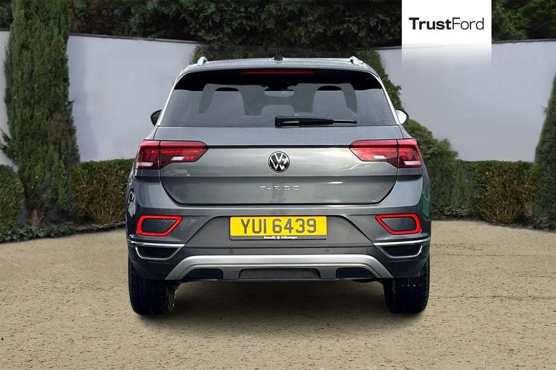 Used Volkswagen T-Roc 2023 for sale - 77412902: Photo 7