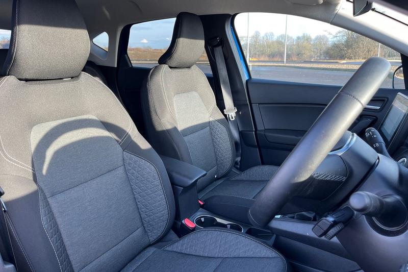 Used Renault Captur 2022 for sale - 77152082: Photo 17