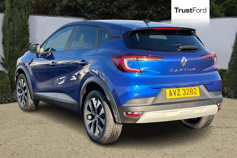 Used Renault Captur 2022 for sale - 77152082: Photo 2
