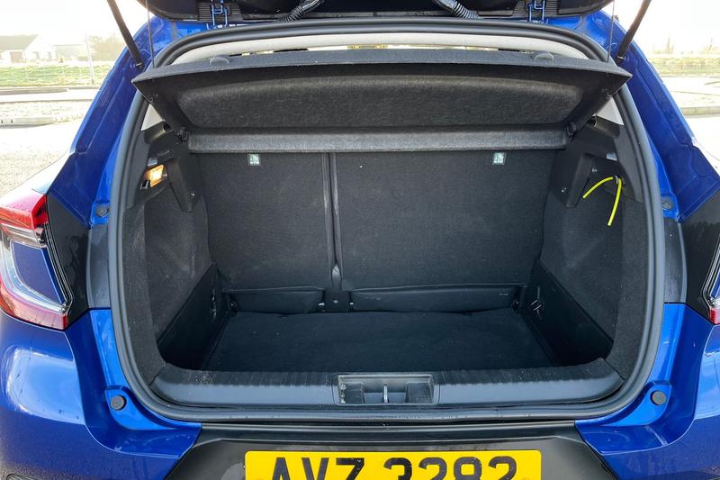 Used Renault Captur 2022 for sale - 77152082: Photo 21