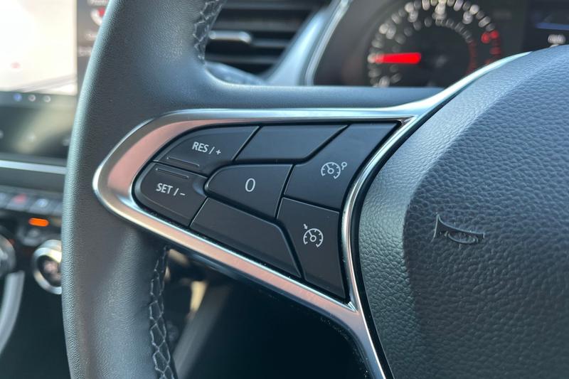 Used Renault Captur 2022 for sale - 77152082: Photo 22