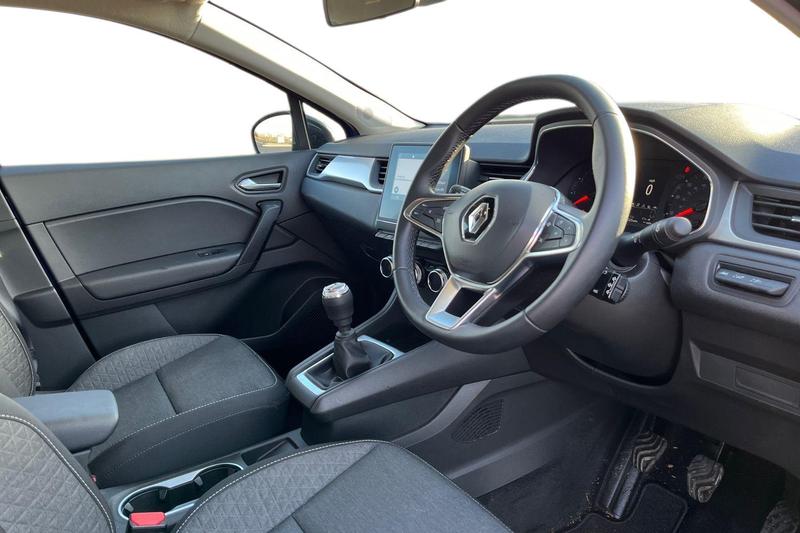Used Renault Captur 2022 for sale - 77152082: Photo 9