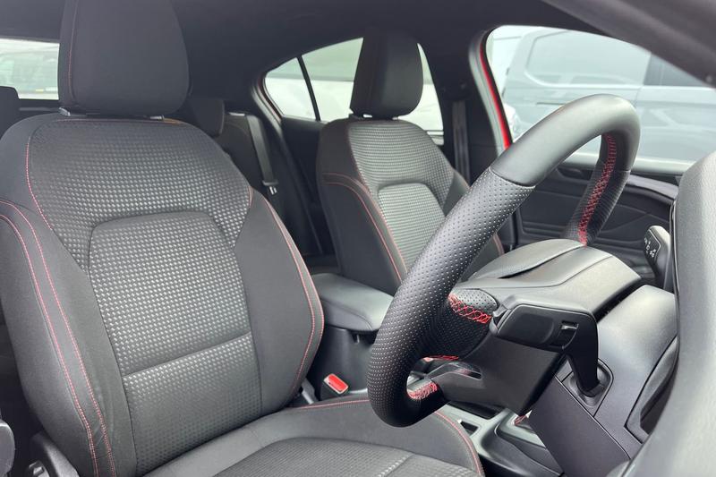 Used Ford Focus 2022 for sale - 77926720: Photo 17