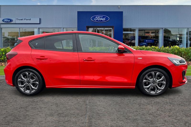 Used Ford Focus 2022 for sale - 77926720: Photo 3