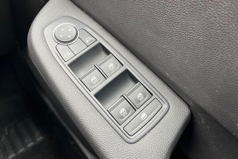 Used Renault Clio 2023 for sale - 78144860: Photo 16