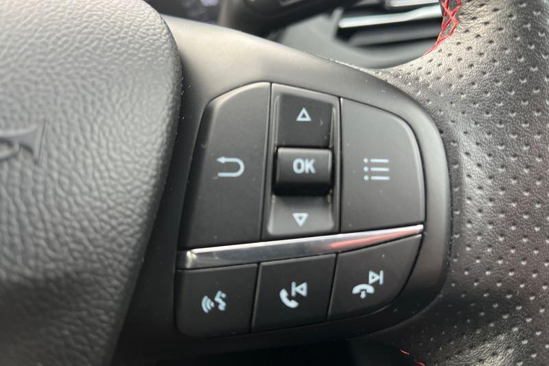 Used Ford Focus 2019 for sale - 76653448: Photo 28