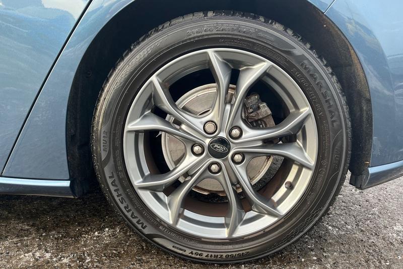 Used Ford Focus 2019 for sale - 76653448: Photo 8