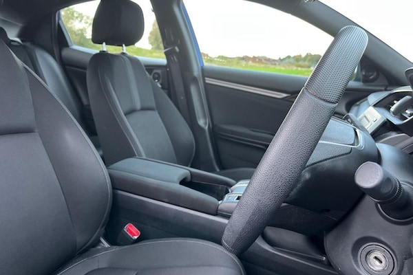 Used Honda Civic 2018 for sale - 76234777: Photo 17