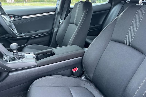 Used Honda Civic 2018 for sale - 76234777: Photo 19