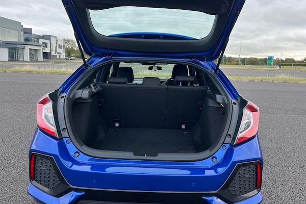Used Honda Civic 2018 for sale - 76234777: Photo 21