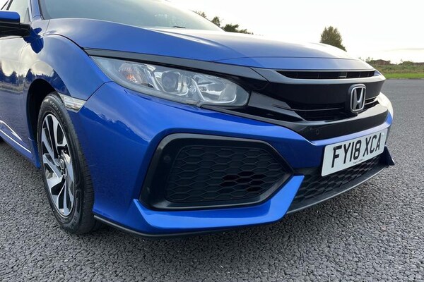 Used Honda Civic 2018 for sale - 76234777: Photo 32